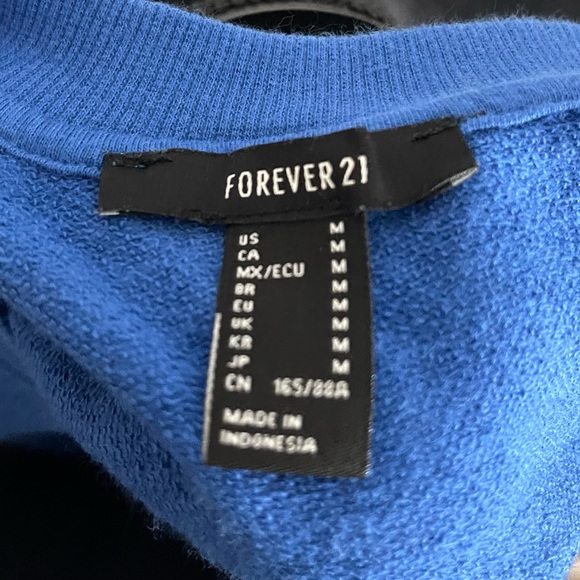 Forever 21 Blue "Transcend" Crop
Top - Picture 3 of 3